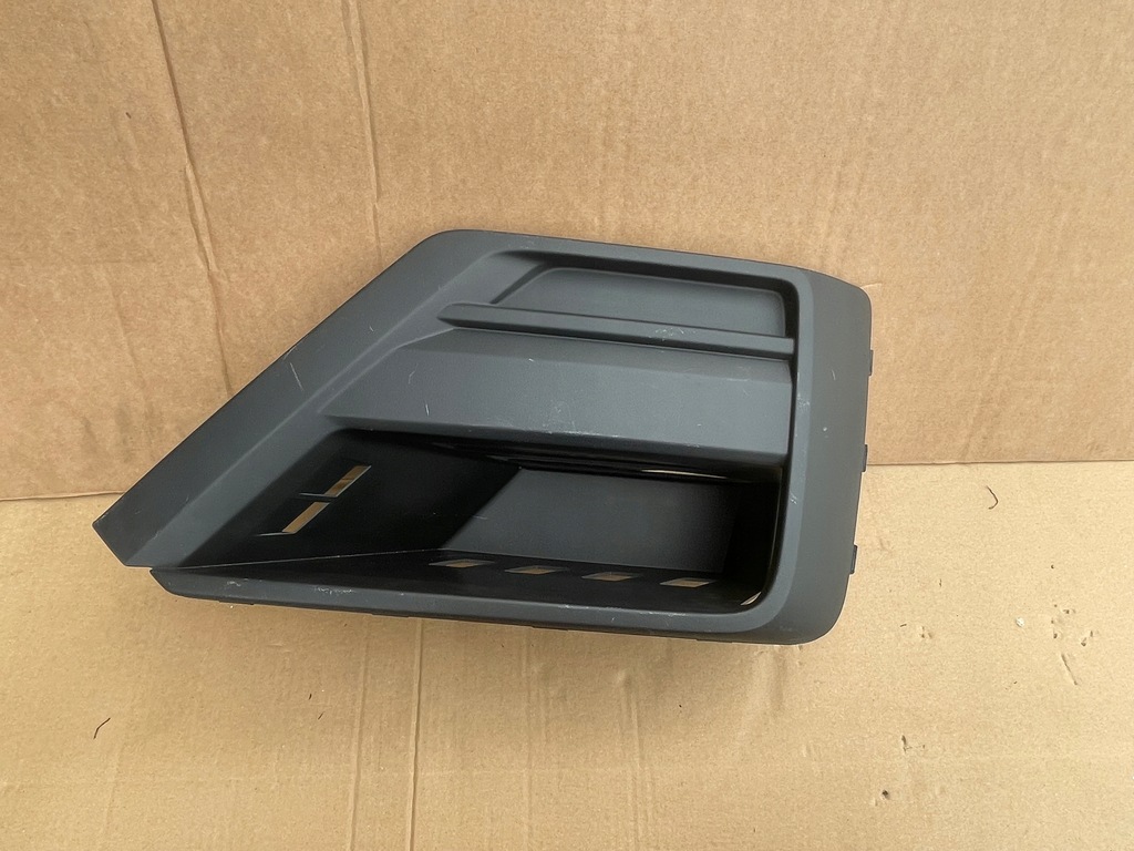 фото №1, Vw crafter ii права решітка бампера перед передня