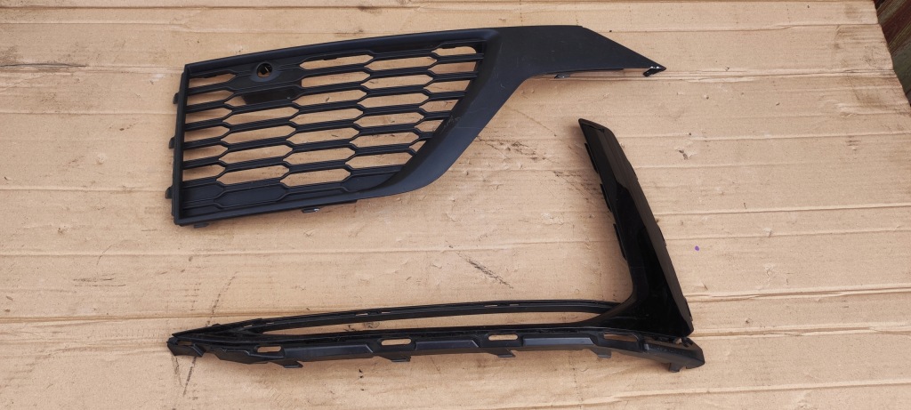 фото №1, Audi q7 ii решётка бампера перед левая 4m0807681am