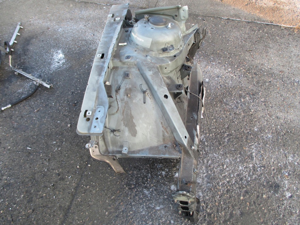 фото №2, Bmw e65 01-05 лонжерон чверть правий перед