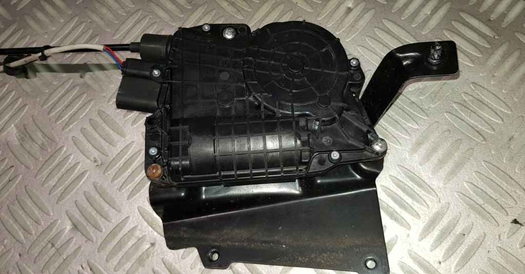 фото №6, Bmw 6 f06 gran coupe замок двері лівий перед 7276319 metzger 2314405 22r