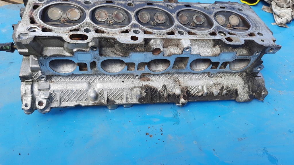 фото №9, Volvo c30 s40 v50 2.4b головка 8642289 003