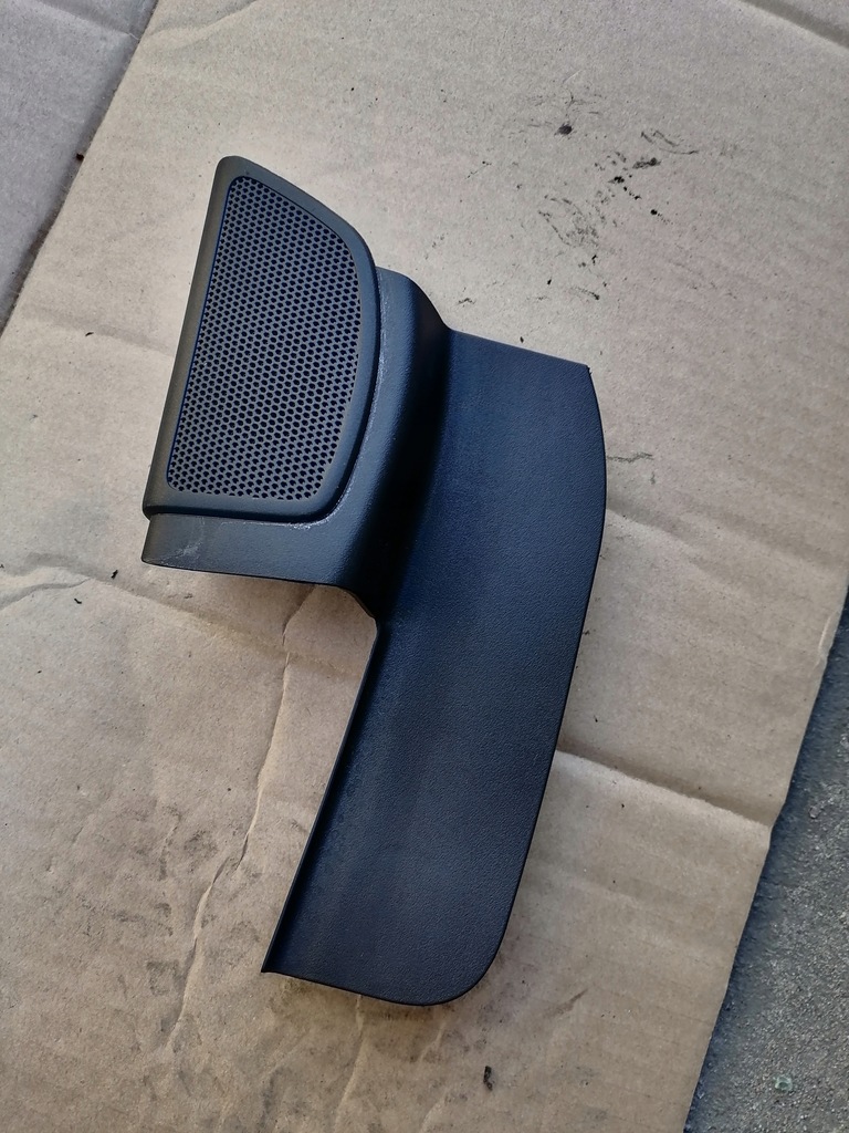 фото №1, Треугольник заглушка дверь левых ford focus mk3