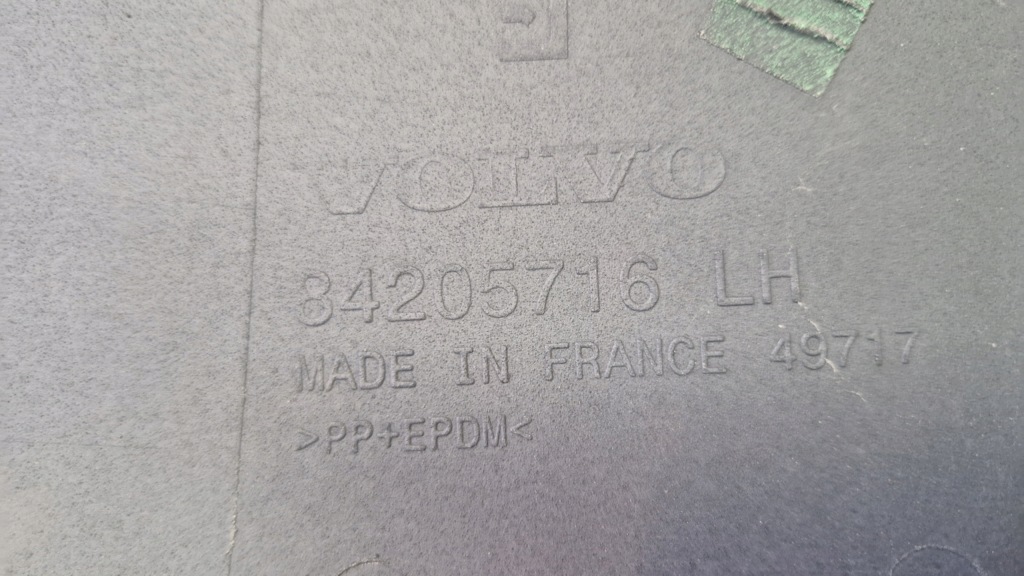 фото №12, Volvo fh5 обшивка бампера левая оригинал 1103