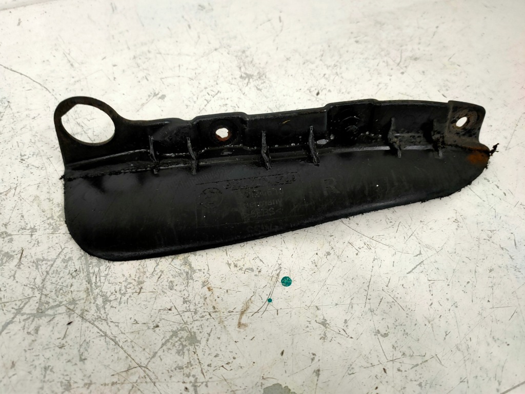 фото №1, Брызговик подкрылок перед правая левая e81 7074250