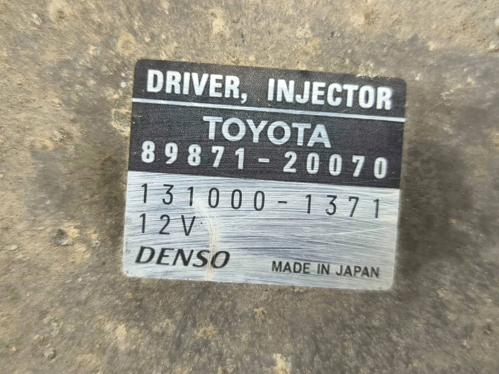 фото №8, Toyota corolla verso ar10 2007 блоки управління