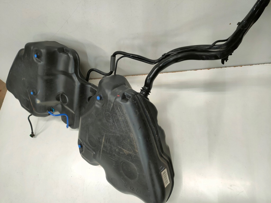 Mercedes e-klasa w-213 бак топлива bak помпа поплавок заливная горловина 2134702401 Цена