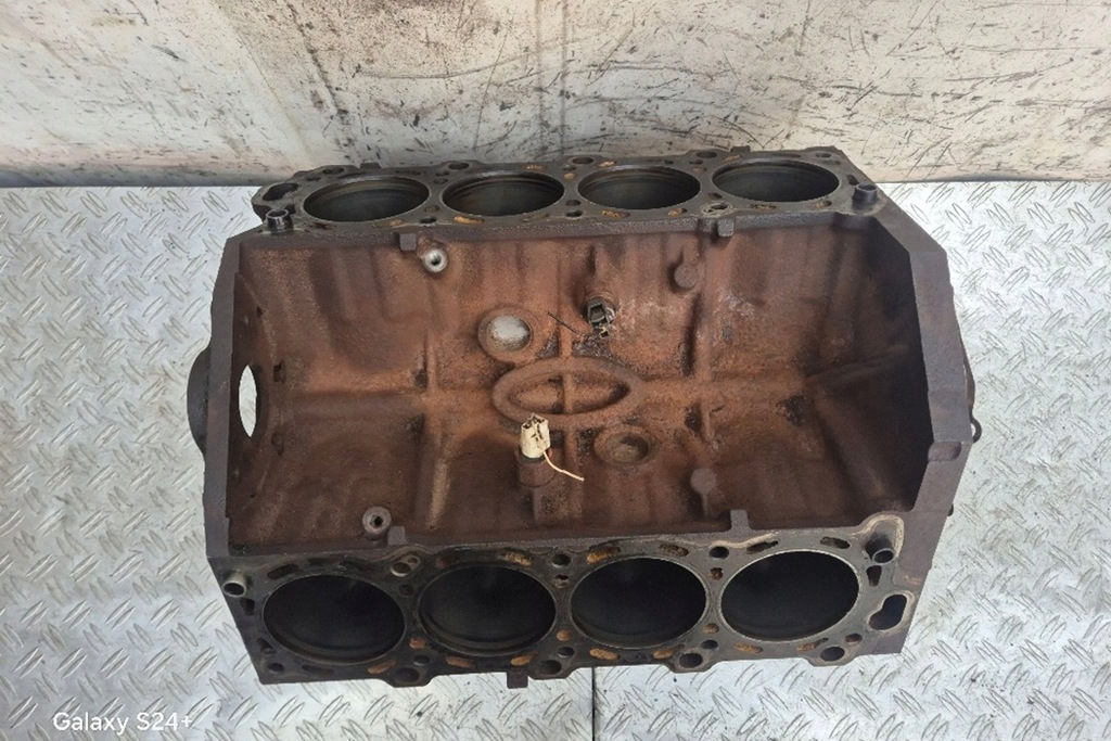 фото №16, Блок двигуна toyota land cruiser 100 _j1_ 2uzfe 4.7l бензиновий 2003