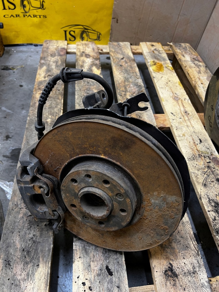 Купити Поворотний кулак диск супорт перед лівий peugeot 3008 ii 5008 ii