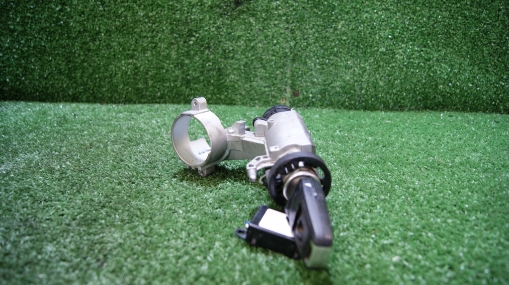 Замок запалювання з ключ opel insignia 25799293 Ціна