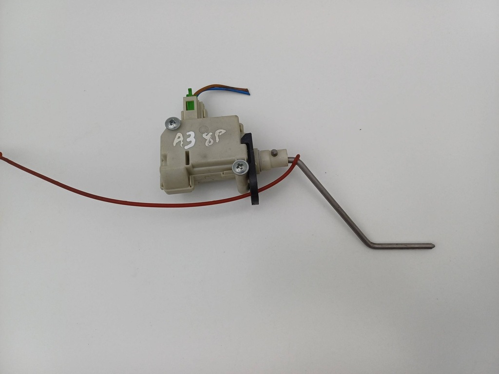 фото №7, Привод крышка заливной топлива audi a3 8p 8p4862153 nr397