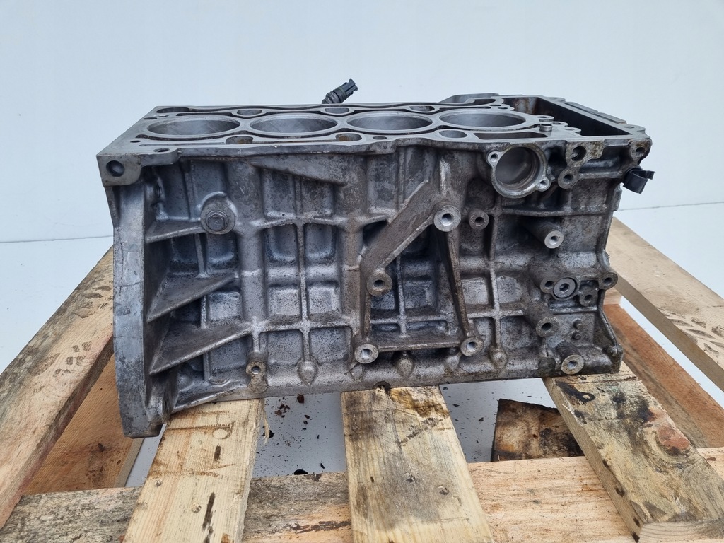 фото №10, Блок двигуна bmw e90 e91 e92 e87 1.6 n43b16a
