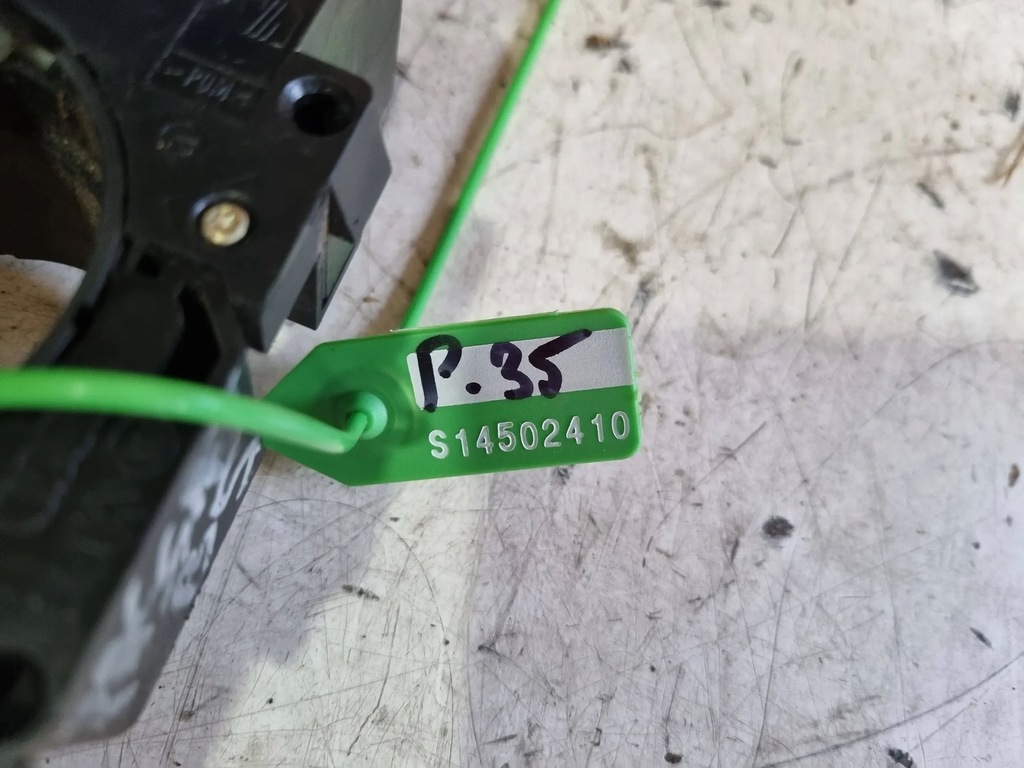 фото №7, Переключатель комбинированный переключатели 4b0953503h passat b5 bora golf 5 audi a3 a6