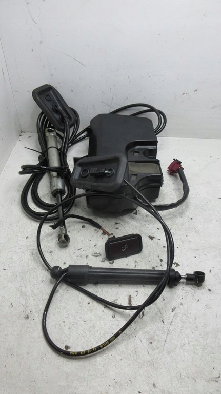 фото №9, Mercedes w251 механизм привод насос крышки кнопка a2518000448