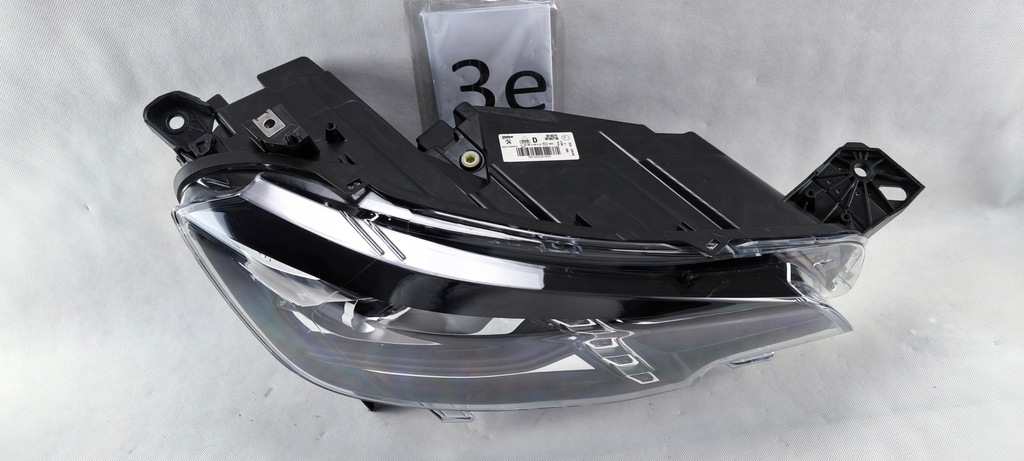 фото №4, Peugeot rifter partner фара правый лампа обычный линза + led