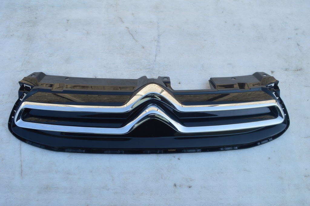 фото №2, Решітка радіатора citroen c1 ii