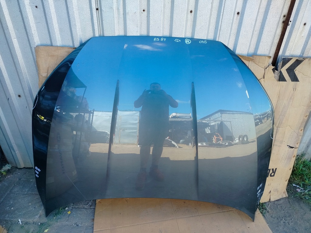 фото №1, Audi a3 8y 20- капот