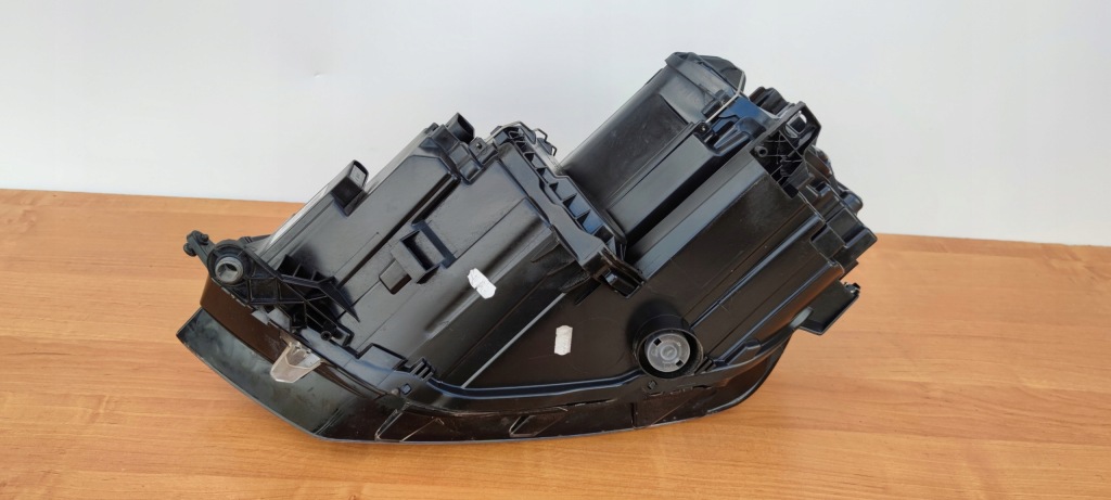 фото №5, Vw golf sportsvan 517 правая лампа перед фара