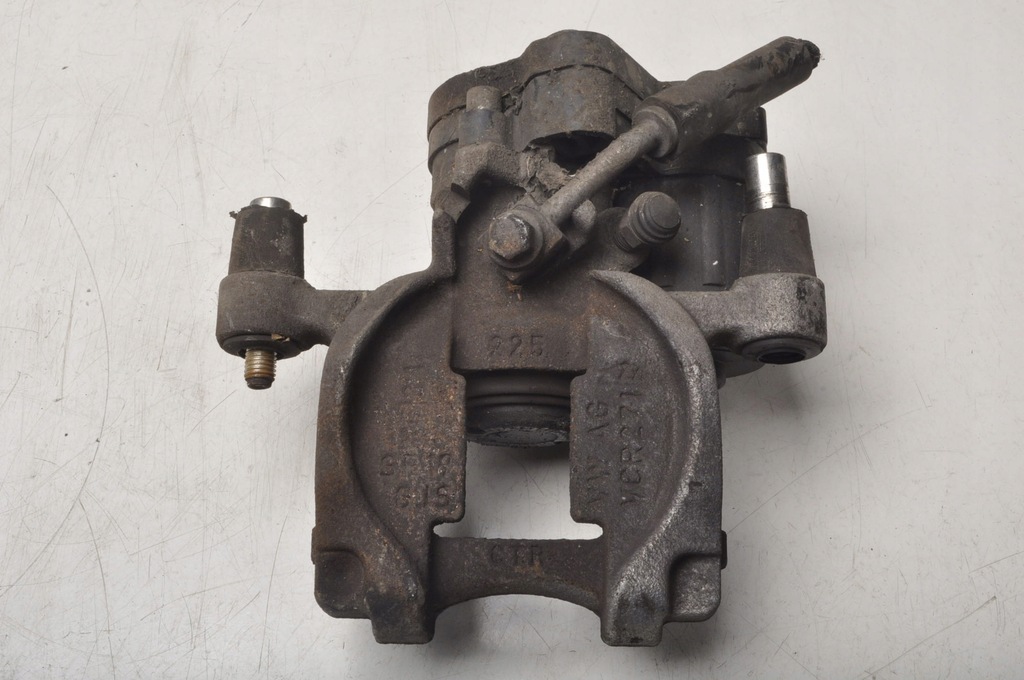 фото №1, Audi a3 8v 1.5 lift супорт гальмівний лівий задня