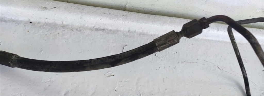 Шланг трубка давления масла bmw e65 745d 4.5 d Оригинал