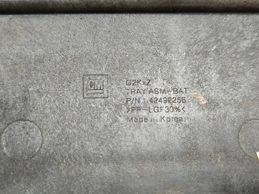 фото №6, Chevrolet bolt 2018 полка аккумулятор