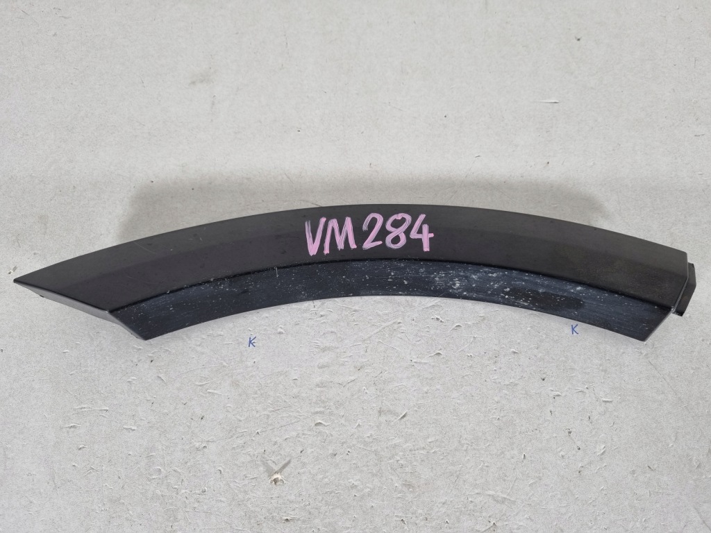 фото №1, Audi q8 молдинг крила права задня задня 4m8