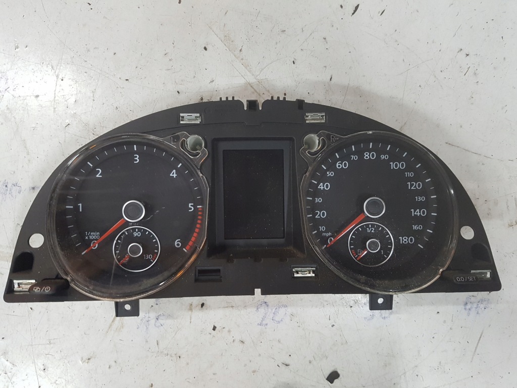 фото №1, Vw passat cc lift 12r- 2.0 tdi счетчик anglik