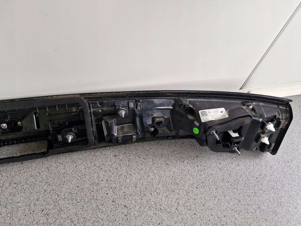 фото №11, Накладка лампа задняя vw taigo 2g7945093