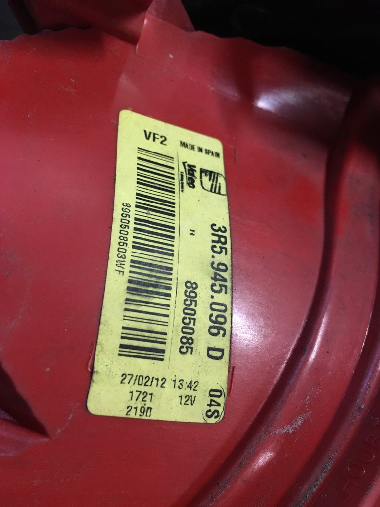 фото №6, Лампа правый задняя led seat exeo sedan 3r5945096d