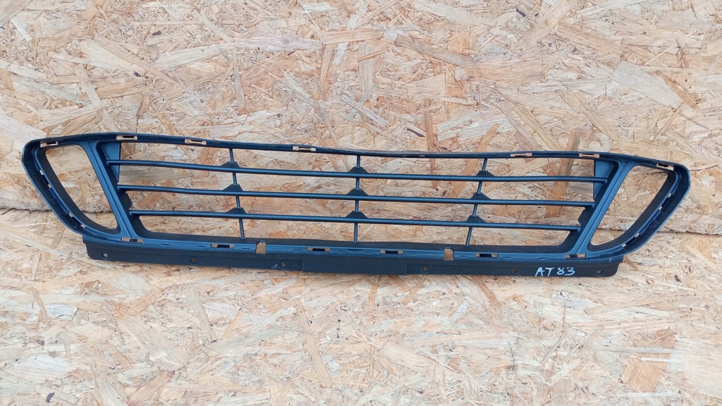 фото №1, Bmw 2 f45/f46 решётка радиатора решётка средняя решётка радиатора 51117301567