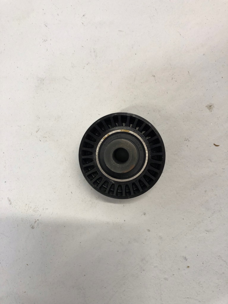 фото №4, Volvo c30 s40 v50 ролик напрямна ремінь клиновий