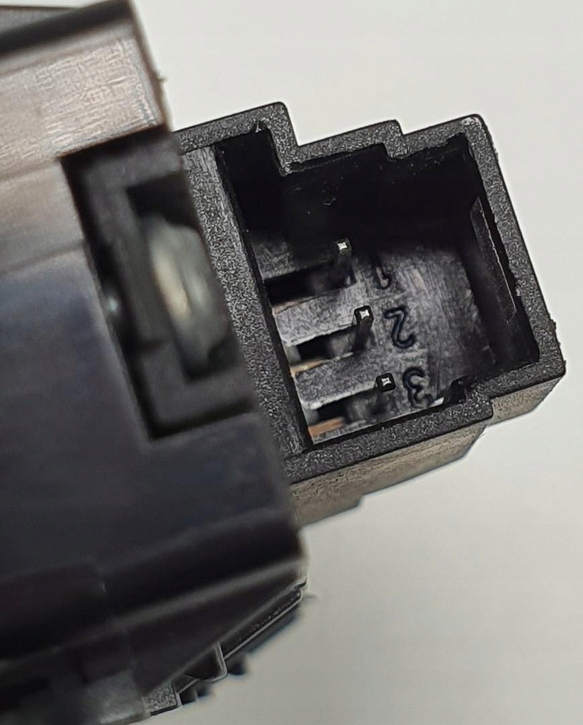 фото №3, Кнопка блокировка дверь правый mercedes glk x204