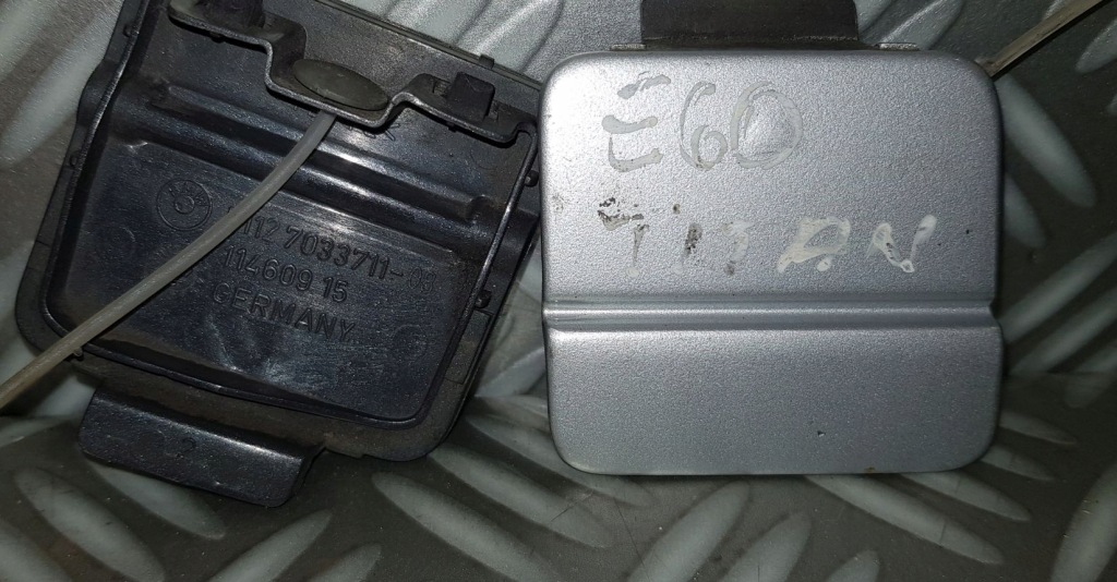 фото №6, Bmw 5 e60 03-06r sedan заглушка фаркоп бампера задняя задняя оригинал 7033711