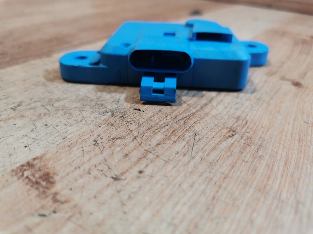 фото №7, Датчик удару opel omega b lift 09173929