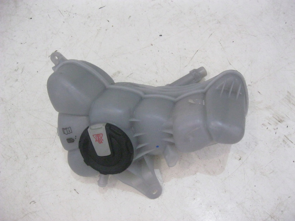 фото №1, Audi a8 4n d5 бачок расширительный