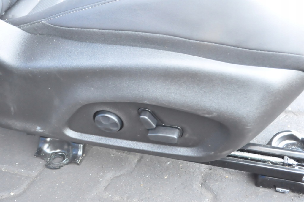 фото №14, Alfa romeo tonale комплект сидений сиденья сиденья кожа