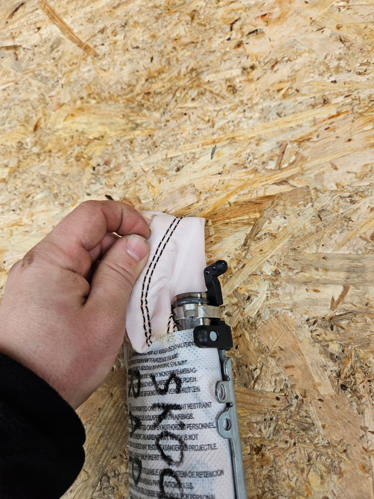 фото №3, Подушка воздушная сиденье подушка безопасности левая skoda rapid 5ja880241b