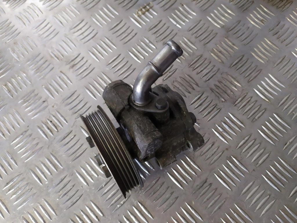 фото №1, Насос усилителя vw beetle jetta 5c0422152c