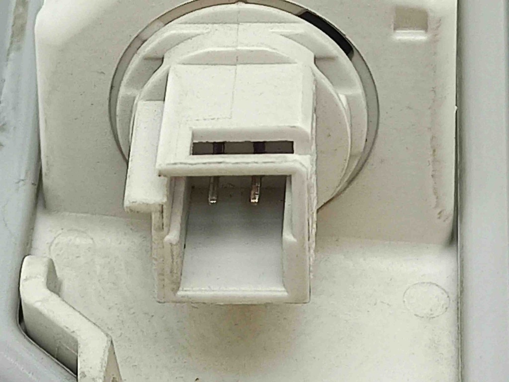 фото №8, Освітлення внутрішнє mercedes-benz c w204 a2048205601 2.2l дизель 2011