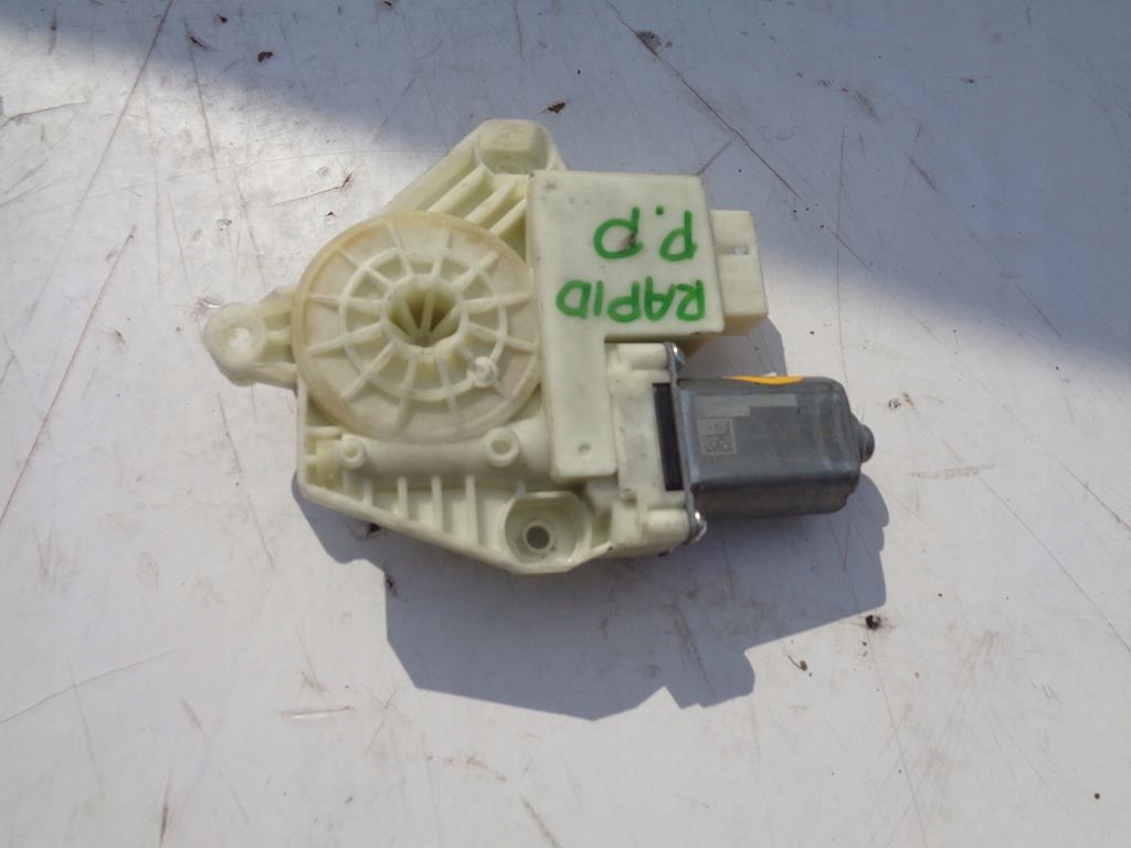 фото №1, Моторчик стекло правый перед 5ja959802h skoda rapid