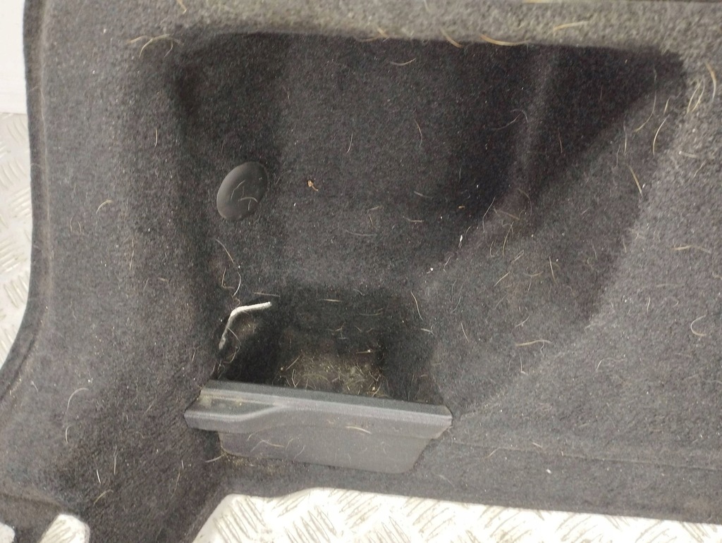 фото №5, Audi a3 8y 2021 ліва сторона нижній панель бардачка колеса запасного