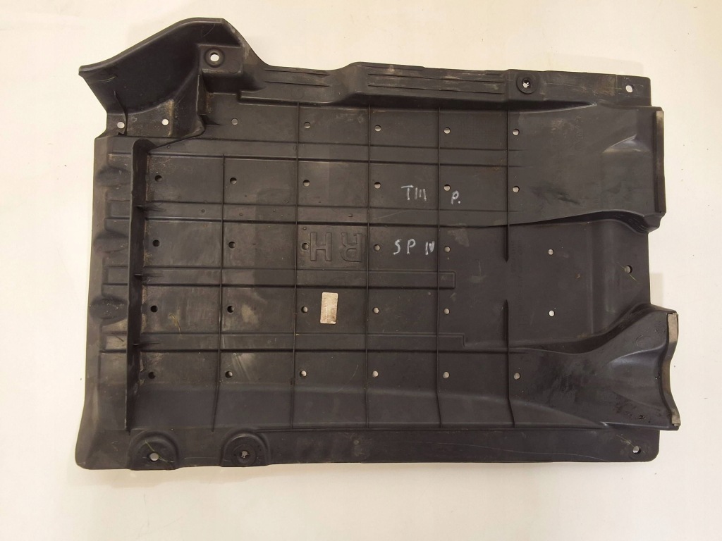 Купити Tucson iii sportage iv захист плита підвіска права 84147-f1500 84148-f1500