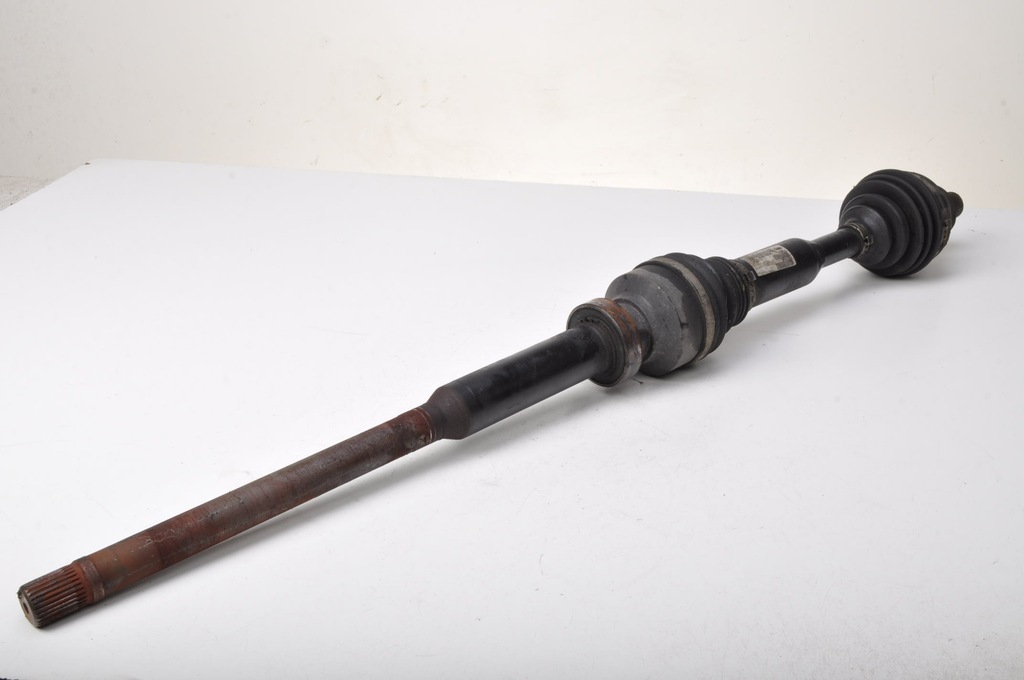 фото №6, Volvo xc60 i 2.4 d5 приводной вал правая длинная 31272546