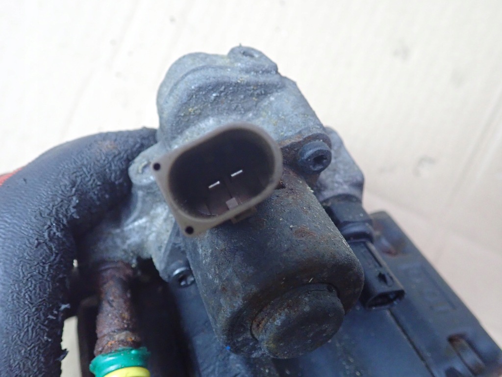 фото №6, Насос упорскування kia ceed ii 1,4 crdi 2014 hb przed lift 33100-2a710