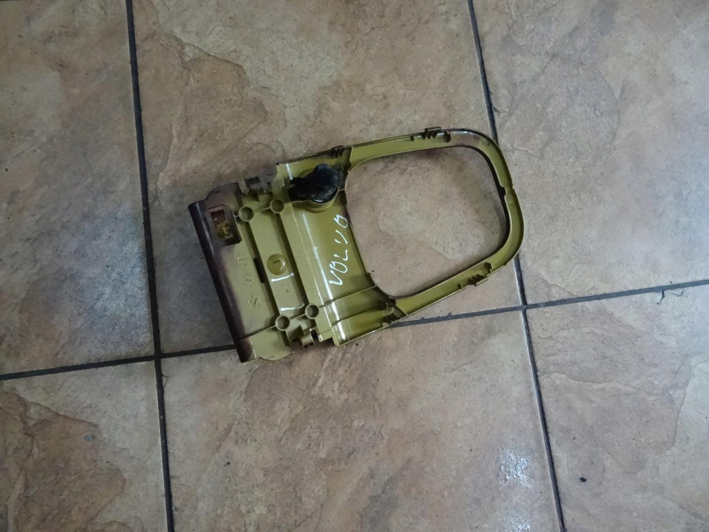 фото №3, Volvo v40 1.9dci 03' рамка захист передач