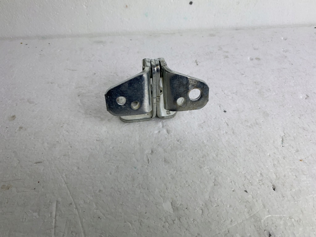 фото №1, Петля двері chrysler 300c 10-16 lift новий 85574f