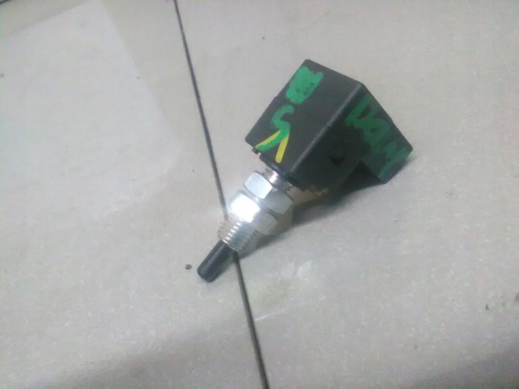 фото №1, Kia picanto ii датчик педали сцепления 2011-17r