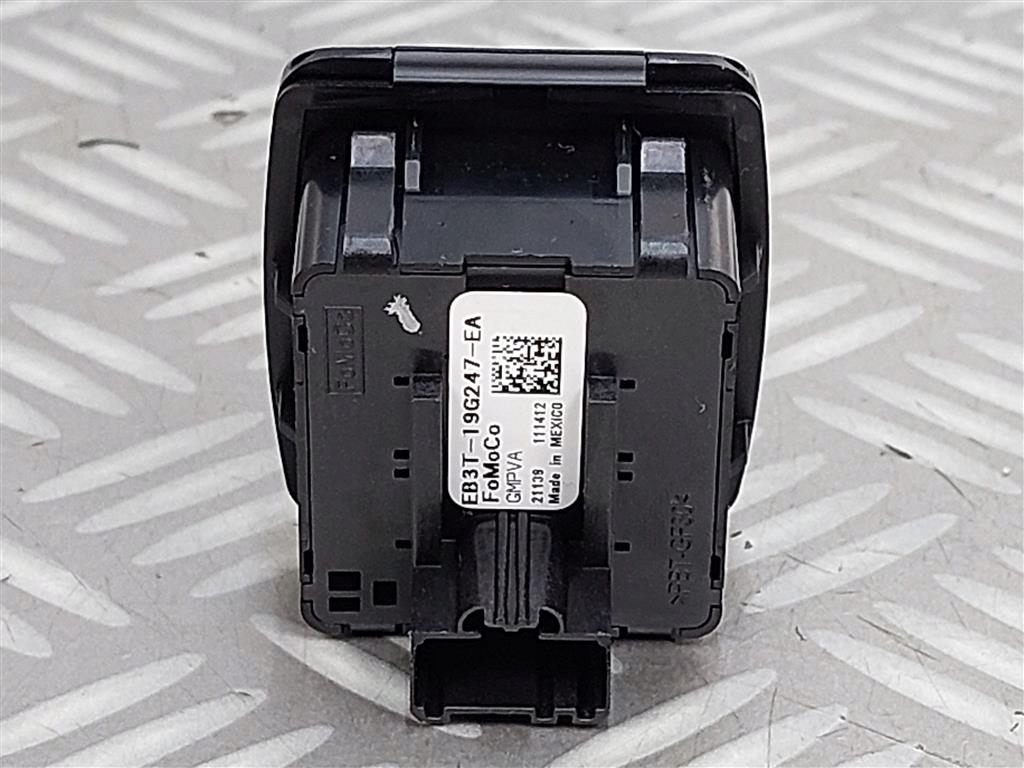 фото №3, Разъём прикуривателя ford ranger raptor eb3t19g247ea 2020-2022r