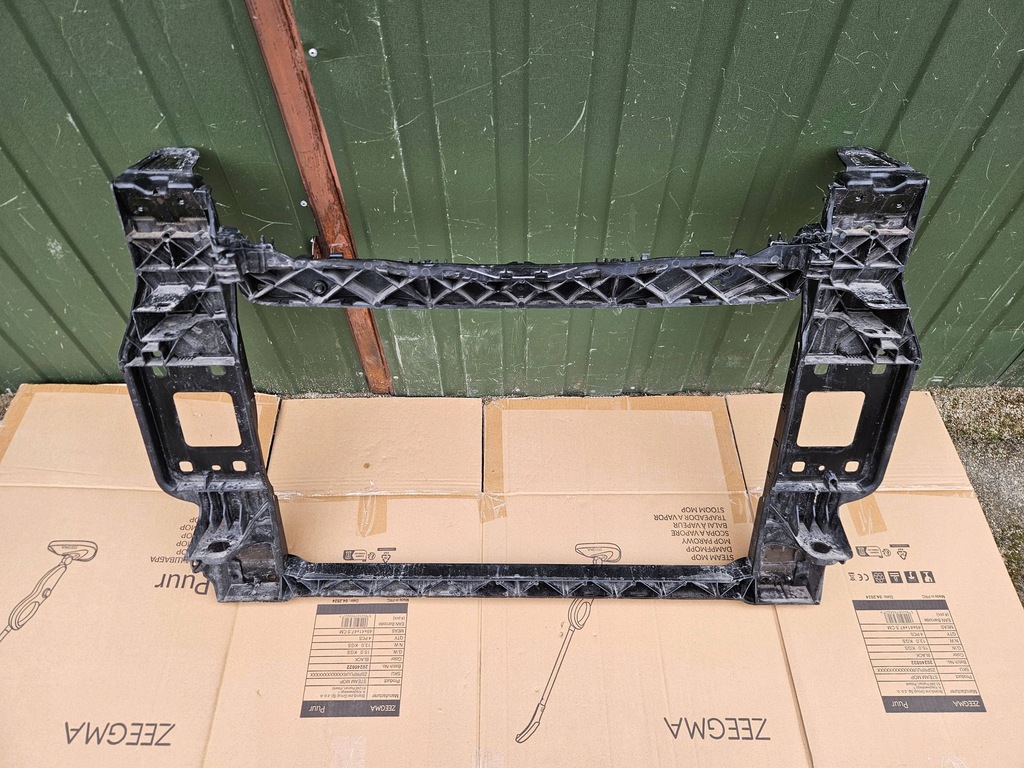 фото №1, Audi e-tron перед pas передній