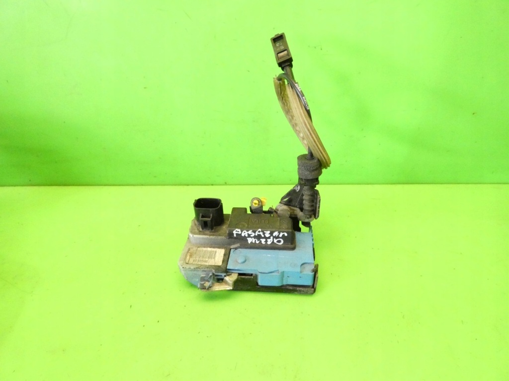 фото №8, Центральный замок правый перед 8650546 volvo s60 i 00-04