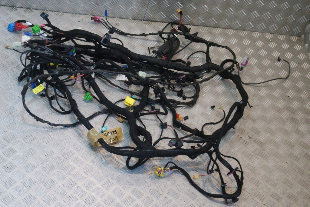 фото №1, Електропроводка консолі porsche cayenne 9y